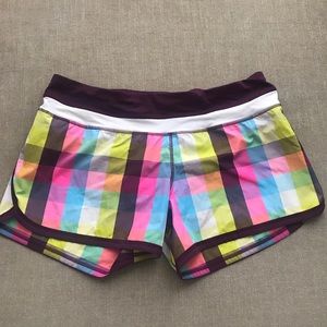 Groovy run short in Sea Check/Plum